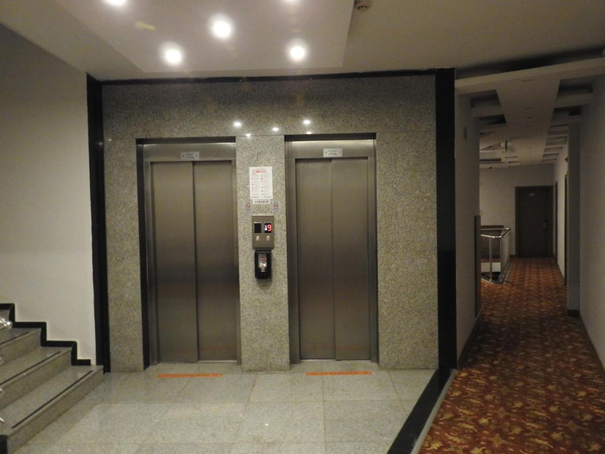 Inn Town Hotel Эскишехир Экстерьер фото